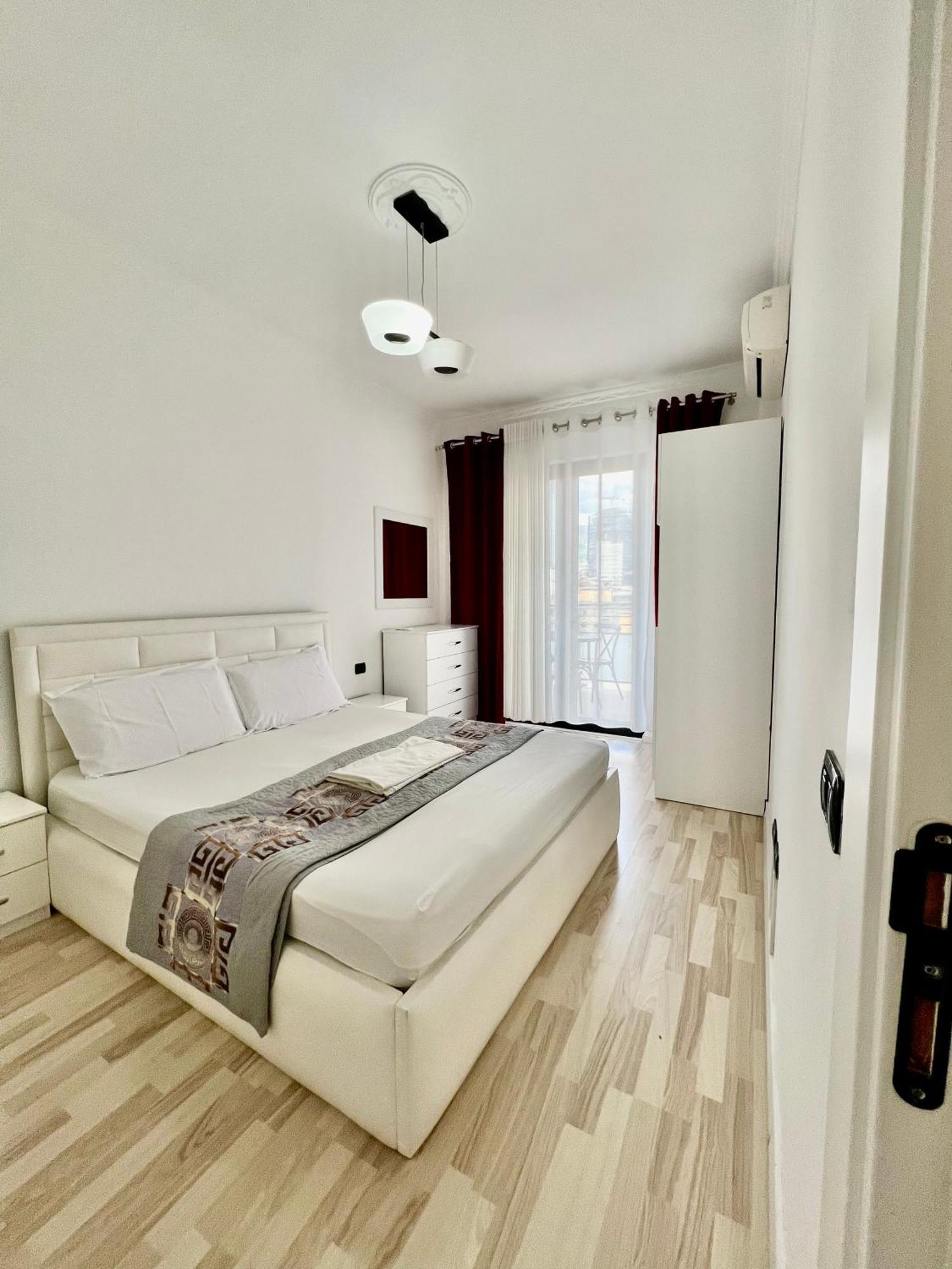 Spiranca Downtown Comfort Apartment Tirana Exterior photo
